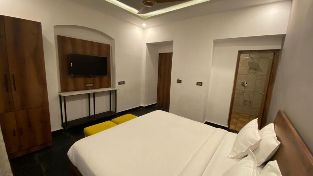Meeram Ganga, A Heritage Stay By The Ganges At Triveni Ghat Rishīkesh Εξωτερικό φωτογραφία