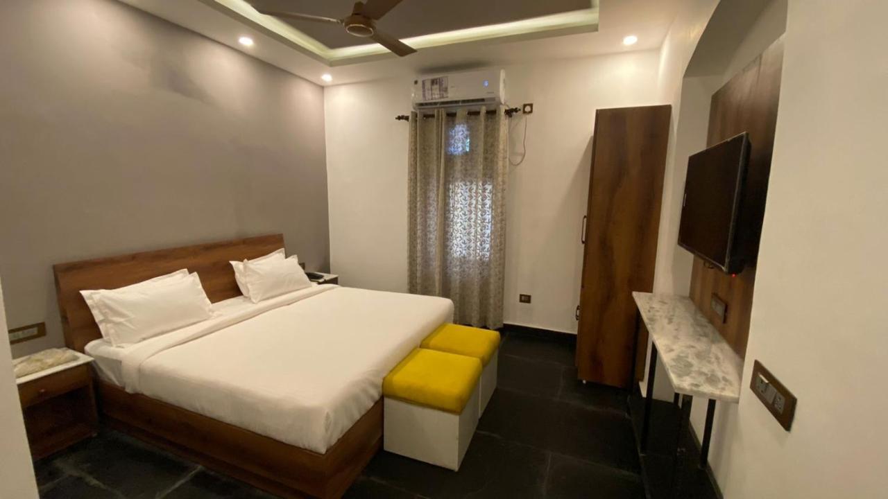 Meeram Ganga, A Heritage Stay By The Ganges At Triveni Ghat Rishīkesh Εξωτερικό φωτογραφία