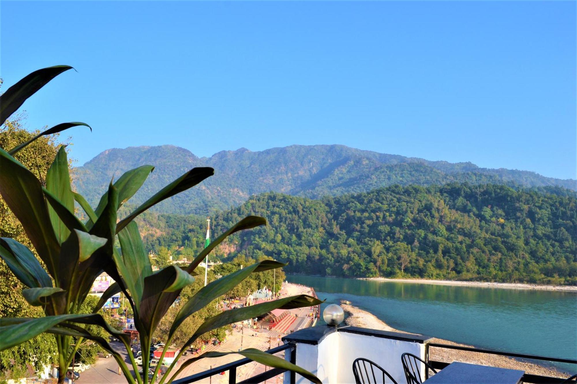 Meeram Ganga, A Heritage Stay By The Ganges At Triveni Ghat Rishīkesh Εξωτερικό φωτογραφία
