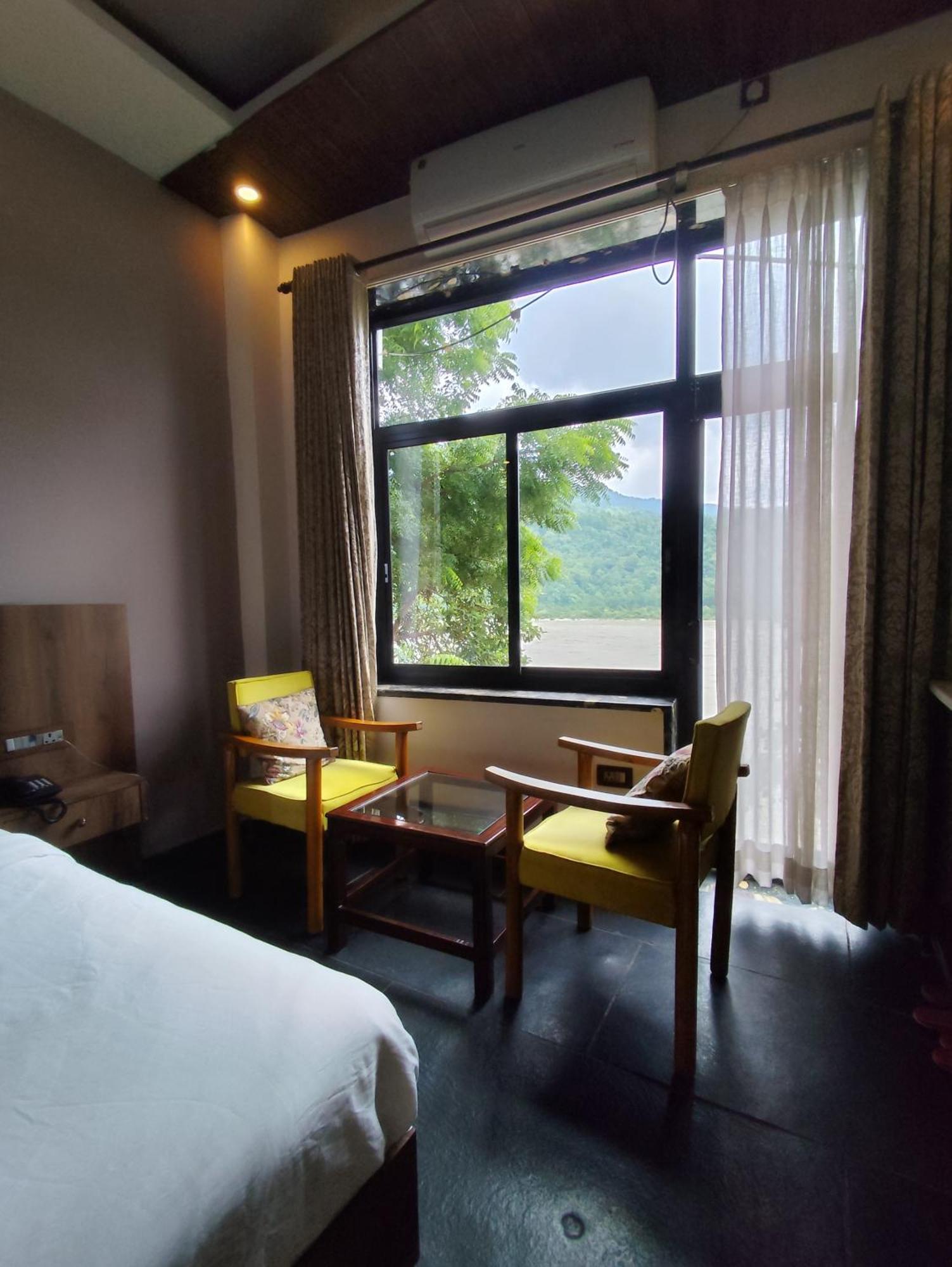 Meeram Ganga, A Heritage Stay By The Ganges At Triveni Ghat Rishīkesh Εξωτερικό φωτογραφία