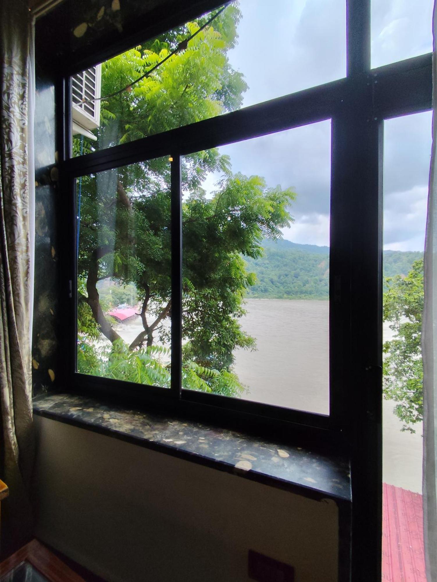 Meeram Ganga, A Heritage Stay By The Ganges At Triveni Ghat Rishīkesh Εξωτερικό φωτογραφία