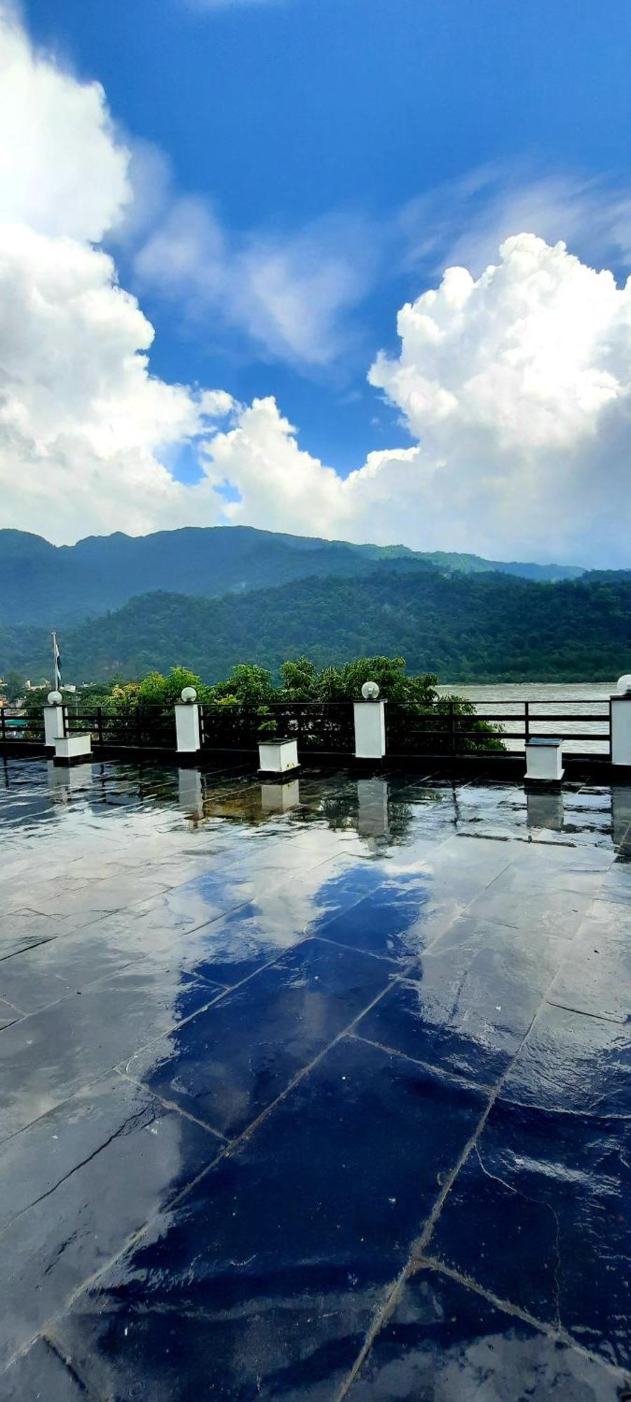Meeram Ganga, A Heritage Stay By The Ganges At Triveni Ghat Rishīkesh Εξωτερικό φωτογραφία